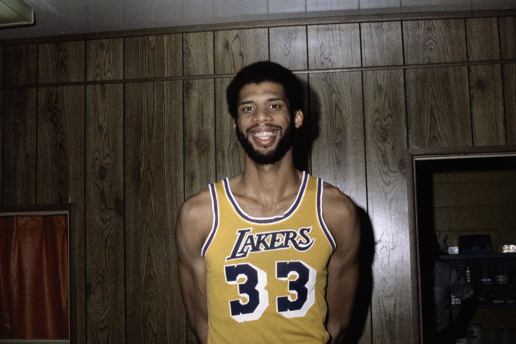 贾巴尔发球上网战术奏效轻取胜利果实 贾巴尔发球上网战术奏效轻取胜利果实