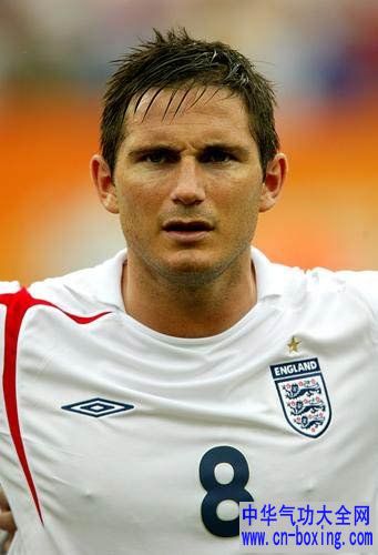  兰帕德重返蓝桥执教，首战告捷赢得喝彩