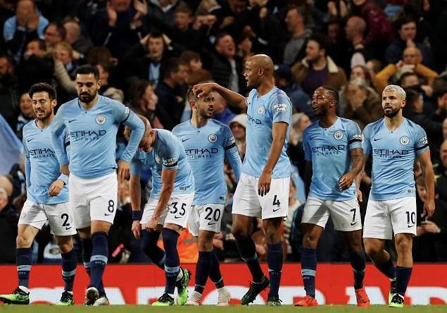  曼城横扫英超创历史连胜纪录