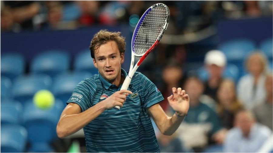  兹维列夫大师赛折桂重返巅峰