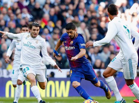  巴塞罗那主场大胜皇家马德里延续国家德比优势